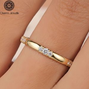 Bague Classique Femme Charm Jewells Certifiée IGI, 3 grammes, Plaqué Or Argenté, Moissanite Taille Coussin, Sertissage à Griffes, Bague d'Éternité - Product Image 4