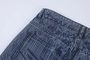 Vaqueros anchos de mezclilla con efecto desgastado y estampado personalizado para hombre, de corte holgado, recto, apilado, ligero, impermeable, con pliegues frontales y tiro alto. - Product Image 3