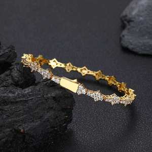 Bracelet tennis diamant, mélange de tailles rondes brillantes, sertissage griffe, plaqué or 10K/18K, IGI, style Hip Hop, motif fleur, unisexe, pour mariage et anniversaire - Product Image 4