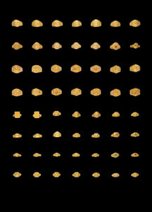 Bagues Chevalières Personnalisées en Or 22K pour Hommes, Design Indien Traditionnel, Bijoux Gravés Motifs Floraux Religieux, Vente en Gros - Product Image 3