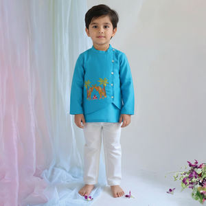 Conjunto de Kurta y Pijama de Diseño para Niños, Ropa Étnica para Fiestas, Disponible a Precio Razonable - Product Image 5