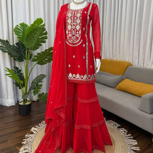 Dernière collection de Lehenga Choli indiens brodés en tissu Georgette, magnifiques confections pakistanaises sur mesure, vêtements ethniques de mariage pour femmes - Product Image 1