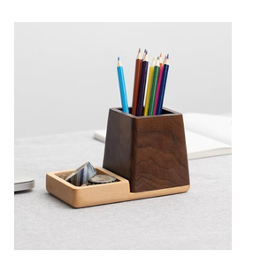 Portalápices de Madera Hecho a Mano, Portalápices y Lápices de Madera, Diseño Atractivo, Precio Superior - Product Image 1