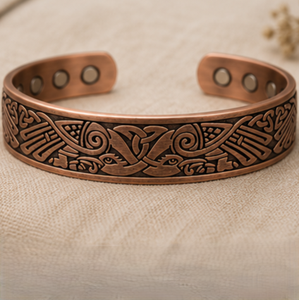 Brazalete de Cobre Sólido Magnético con Patrón de Cuervo en Relieve de Calibre Grueso, Joyería Metálica de Moda con Diseño Exquisito en Relieve - Product Image 4