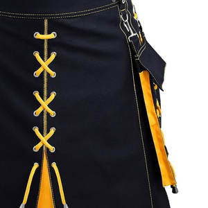 Kilt écossais pour homme en coton noir et jaune avec poches cargo amovibles et détails à lacets, kilt hybride - Product Image 4