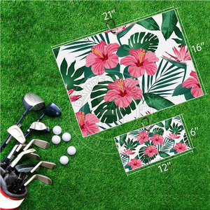 Toalla de golf tipo waffle de tela premium, suave al tacto y diseño duradero, para el mantenimiento y limpieza de equipo deportivo. - Product Image 6