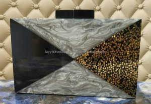 Embrayage en résine modèle d'amour artificiel pour femmes à forte demande avec travail en pierre de cristal cadeau de mariage fait à la main de l'artisanat de Tayyab - Product Image 2