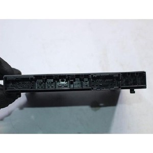 ECU และโมดูลคอมพิวเตอร์มือสองสำหรับรถยนต์ซีรีส์ 7 รุ่น 6135914826001 - Product Image 5