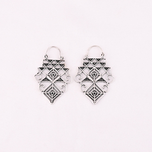Pendientes de Aro Geométricos Bohemios de Plata Antigua, Modernos y Elegantes, Chapados en Oro, Tamaño 50x31MM - Product Image 1