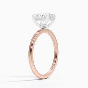 Bague de fiançailles solitaire en moissanite taille ovale, or rose 14 carats, bague de mariée classique - Product Image 5
