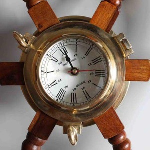 Horloge murale nautique de luxe en bois et laiton, 24 pouces, grande horloge murale maritime, design vintage de roue de bateau, décorative - Product Image 4