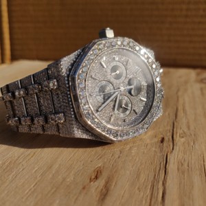 Custom Hip Hop Bling Design VVS Clarity Cut Moissanite Diamond Quartz Watch Stylish Men's Stainless Steel <b>Automatic</b> Charm Watch - Product Image 3