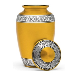 Pequeña urna de metal estilo europeo para adultos, con tapa segura, para cenizas de cremación y exhibición conmemorativa. - Product Image 5