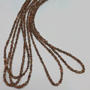 Cuentas de Diamante Natural Rojo sin Cortar, de 3mm a 4mm, Cristales en Bruto, Piedras Preciosas Sueltas para Joyería, Venta al Por Mayor - Product Image 1