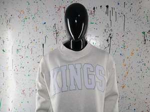 Sweat-shirt à col montant gris cendré KINGS ASH, 100% coton, broderie appliquée blanche, col large, CLUSH SPORTS - Product Image 4