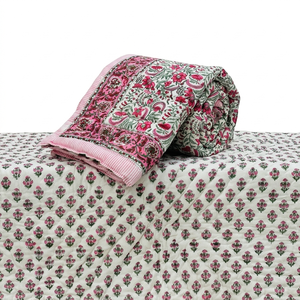 Couettes en coton imprimées à la main de style vintage, lavables, taille personnalisée - Fabrication OEM en gros pour la vente en gros mondiale - Product Image 1