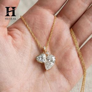 Collier élégant avec pendentif en forme de cœur et diamant taillé en poire en or massif – Bijoux fins par Heerak Diamonds - Product Image 4