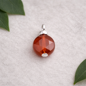 Pendentif rond en quartz aigue-marine, serti clos en argent plaqué, breloque facettée, bijoux faits à la main, vente en gros - Product Image 6