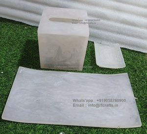 Porte-savon de salle de bain de luxe fabriqué en Inde Résine moulée de qualité supérieure avec style sophistiqué Durable pour les ensembles de salle de bain pour la douche - Product Image 1