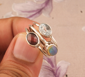 Natural Red <b>Garnet</b>, Blue Topaz Opal Bezel Setting Band <b>Ring</b> 925 Sterling <b>Silver</b> Women's Genuine Three Stone Gemstone <b>Ring</b> - Product Image 4