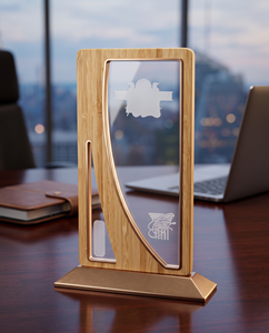 Medalla Híbrida de Acrílico Pulido y Bronce Personalizable para Reconocimiento Corporativo, Logros y Celebraciones - Duradera y Reciclable - Product Image 3