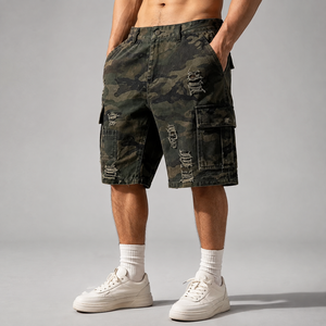 Pantaloncini Cargo in Jeans Camouflage con Stampa Integrale, Vita Media, 100% Cotone, Tasche Funzionali, Ricamati, Effetto Usurato e Strappato, Personalizzabili dal Produttore - Product Image 3