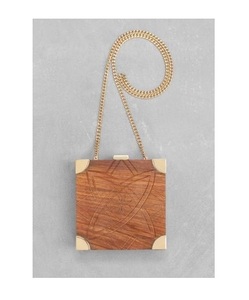 Bolso de mano minimalista hecho a mano, bolso de noche, bolso tipo clutch de madera con asa de cuentas y cadena dorada, bolso de mano de buena calidad en venta. - Product Image 3