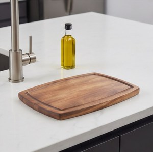 Planche à découper élégante en bois brun moyen, rectangulaire avec rebord surélevé, durable - Product Image 2