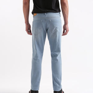 Jeans slim fit pour hommes, sur mesure, de haute qualité, à la mode, noirs, style motard, en denim, pour hommes, vente en gros - Product Image 2