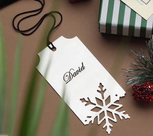 Marcapáginas Navideño Personalizable con Recorte de Copo de Nieve - Product Image 1