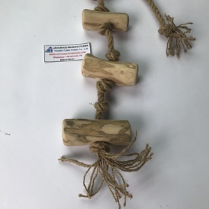 Bâton à mâcher pour chien en bois de café, naturel, écologique, durable, fabriqué au Vietnam - Product Image 3