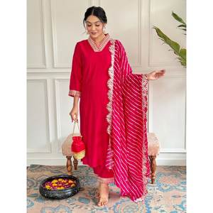 Conjunto Elegante de Talla XL con Top y Pantalón para Fiesta con Dupatta - Product Image 6