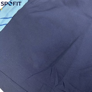 Shorts de football personnalisés à motif imprimé par sublimation, vente en gros, shorts de bain personnalisés pour garçons, short de course vierge pour hommes avec couture de 5 pouces - Product Image 3