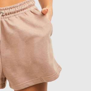 Shorts pour femmes – Nouveauté : Shorts de yoga premium pour femmes, personnalisables avec logo, meilleur fabricant, prix bas, service OEM - Product Image 3