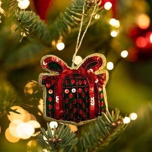 Elegante Lazo de Terciopelo con Cuentas de 4 Pulgadas, Adorno Navideño - Product Image 1