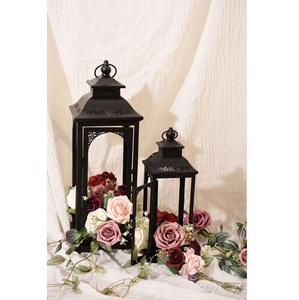Lanterne à vent populaire et très vendue pour l'extérieur et l'intérieur, support de lampe, lanterne décorative de Noël pour l'extérieur - Product Image 1