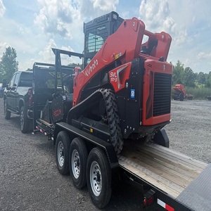 Chargeuse compacte diesel Kubota puissante - Construction robuste, excellentes performances hydrauliques et applications polyvalentes sur chantier - Product Image 2