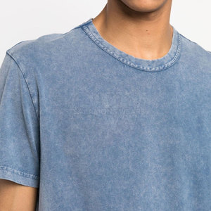 Camiseta para hombre con efecto deslavado, tela de algodón de alta calidad con aspecto desgastado, ideal para uso casual, estilo urbano y tendencias de moda moderna. - Product Image 6
