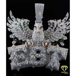 Pendentif « EBT » avec aigle en vol et diamants VVS multi-formes cultivés en laboratoire, en argent sterling 925 - Product Image 4