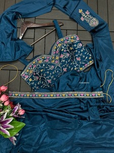 Sari en satin épais avec blouse brodée, sari en satin avec veste de créateur, sari en satin brodé fantaisie, sari en satin de luxe - Product Image 4