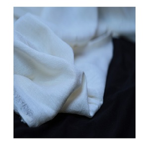 Tela de Lino 100% de Alta Calidad, Estilo Liso, Secado Rápido, Transpirable, para Vestidos, Moda Casual, Costura, Precio de Oferta por Fabricante - Product Image 2