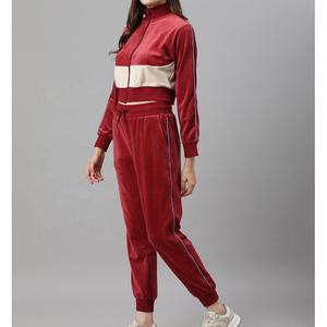 Conjunto Deportivo de Dos Piezas para Mujer, Sudadera Corta con Cremallera Completa, Ropa de Gimnasio, Ropa de Entrenamiento, Secado Rápido, Precio Económico, Color Personalizado - Product Image 4