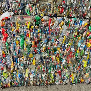 Pacas de Botellas PET Limpias, Material de Alta Calidad para Reciclaje y Mercados de Exportación - Product Image 5