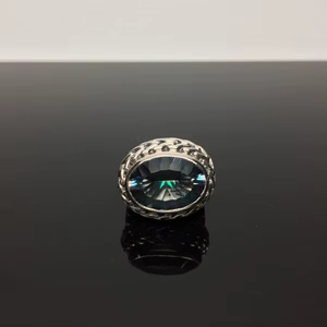 Anillo de Cuarzo Azul Místico, Plata de Ley 925, Diseño de Tejido Plateado, Anillo de Piedras Preciosas Hecho a Mano en Bali, Elegante Regalo de Joyería - Product Image 1