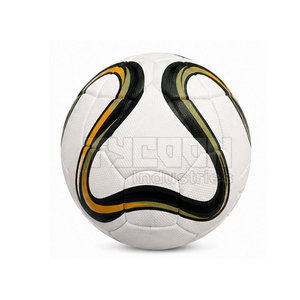 Ballon de football personnalisé avec nouveau design, sérigraphié, durable, pour entraînement en extérieur, motif blanc, noir et or - Product Image 5