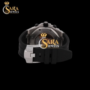 Reloj de Lujo con Diamantes VVS Moissanite, Acabado Brillante, Correa de Goma, Acero Inoxidable, Joyería de Regalo de la India - Product Image 1