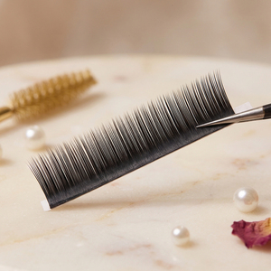 [Lashya] Extensions de cils classiques en faux vison PBT Lashya Pro, marque privée et vente en gros de cils individuels - Product Image 1