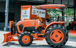 Tractor Compacto Kubota L4028 de 40HP 4WD con Motor Diésel de Alto Rendimiento para Agricultura y Ganadería, Venta al Por Mayor - Product Image 5