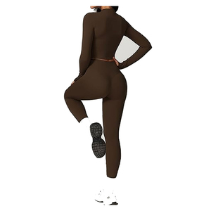 Ensemble de yoga sans couture de haute qualité 2026 pour femmes, en polyester et élasthanne, tenue de sport athlétique pour l'entraînement - Product Image 3