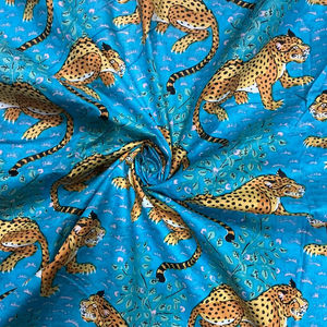 Tissu en voile 100 % coton imprimé à la main avec motifs animaux indiens, écologique, biologique, léger, pour robes femme et garçon, et sacs - Product Image 1